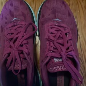 Fuschia Hoka One One